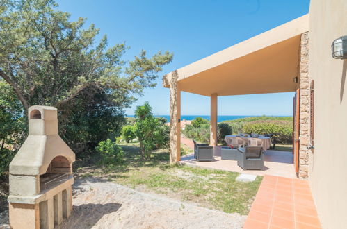 Foto 1 - Casa de 2 habitaciones en Trinità d'Agultu e Vignola con jardín y vistas al mar