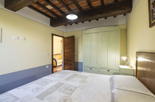 Photo 13 - 2 bedroom House in Foiano della Chiana with private pool and garden