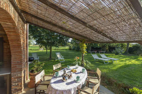 Foto 2 - Casa de 2 quartos em Foiano della Chiana com piscina privada e jardim