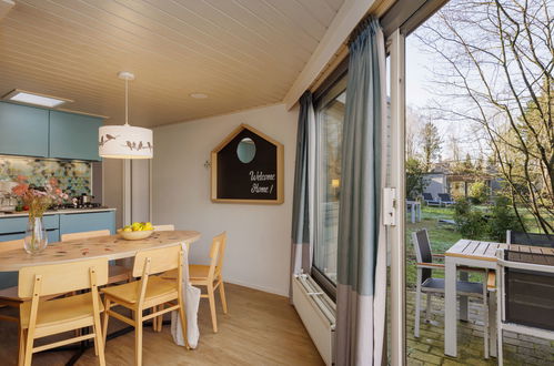 Photo 10 - Maison de 3 chambres à Zeewolde avec piscine et terrasse