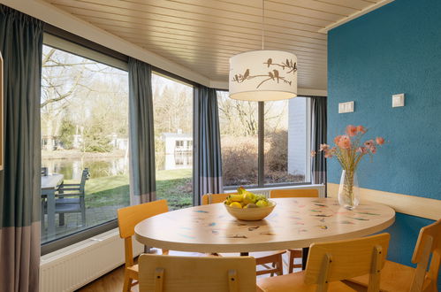 Photo 9 - 3 bedroom House in Zeewolde with swimming pool and terrace