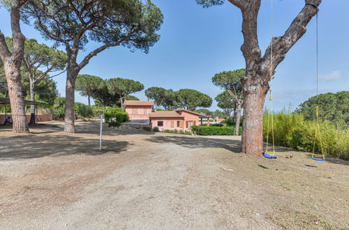 Photo 51 - 2 bedroom Apartment in Capoliveri with swimming pool and garden