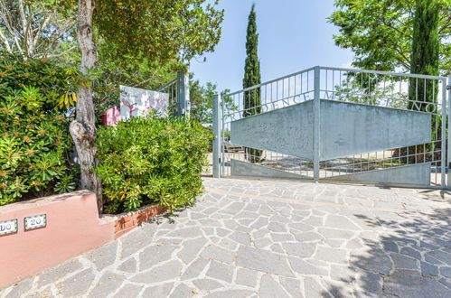 Photo 46 - 2 bedroom Apartment in Capoliveri with swimming pool and sea view