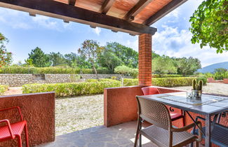 Foto 3 - Apartamento de 1 quarto em Capoliveri com piscina e jardim