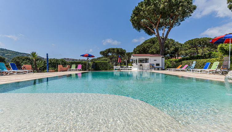 Photo 1 - Appartement de 2 chambres à Capoliveri avec piscine et jardin