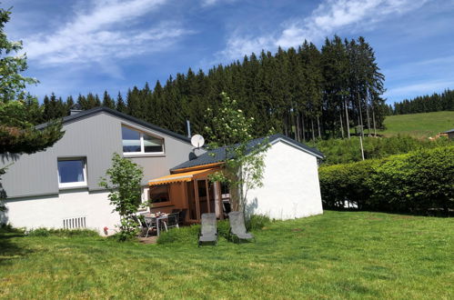 Foto 4 - Casa con 3 camere da letto a Schönwald im Schwarzwald con giardino e vista sulle montagne