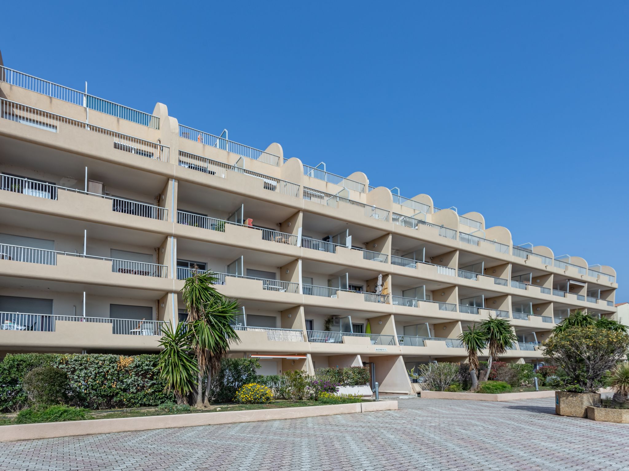 Foto 5 - Apartamento de 1 habitación en Hyères con terraza y vistas al mar