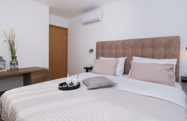 Casa de 5 quartos em Vodice com piscina privada e jardim - Foto 33