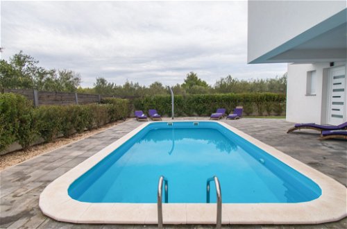 Foto 16 - Casa de 4 habitaciones en Vodice con piscina privada y vistas al mar