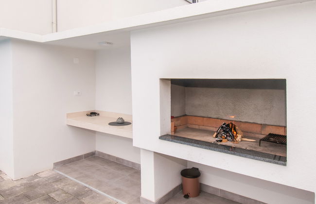 Casa de 5 quartos em Vodice com piscina privada e jardim - Foto 44