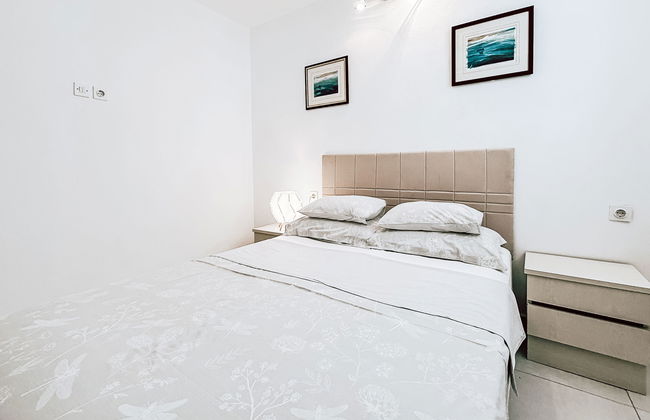 Apartamento de 6 quartos em Jasenice com jardim e terraço - Foto 11