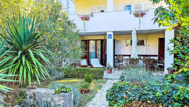 Apartment mit 6 Schlafzimmern in Jasenice mit garten und terrasse - Foto 2