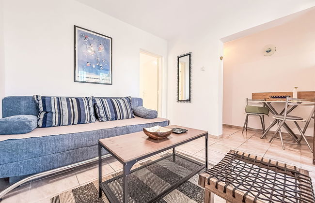 Apartamento de 6 quartos em Jasenice com jardim e terraço - Foto 19
