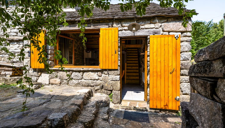 Foto 1 - Haus in Sainte-Marguerite-Lafigère mit terrasse