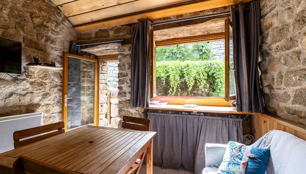 Casa de 1 quarto em Sainte-Marguerite-Lafigère com terraço - Foto 4