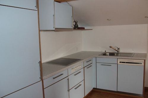 Foto 3 - Apartamento de 2 habitaciones en Tujetsch