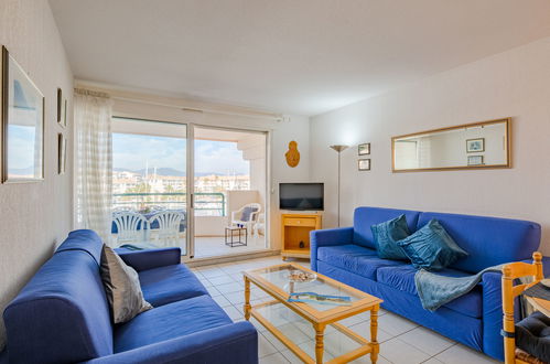 Photo 3 - 1 bedroom Apartment in Fréjus with swimming pool and sea view