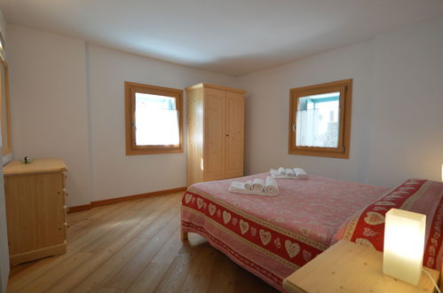 Photo 10 - 1 bedroom Apartment in Raveo with garden