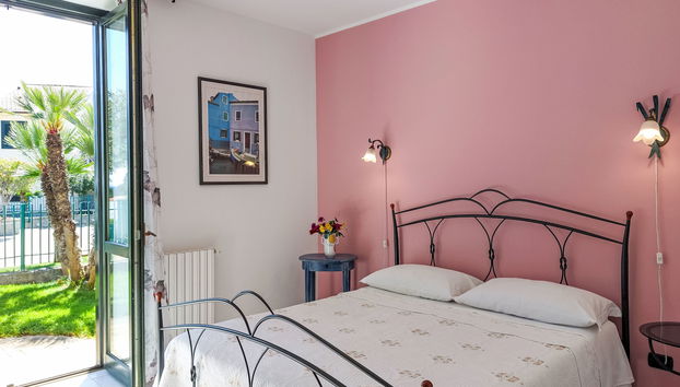 Apartment mit 3 Schlafzimmern in Cipressa mit schwimmbad und garten - Foto 3