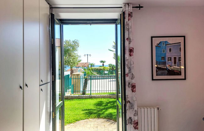 Apartamento de 3 quartos em Cipressa com piscina e jardim - Foto 37