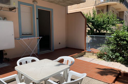 Photo 21 - 2 bedroom Apartment in San Benedetto del Tronto with sea view