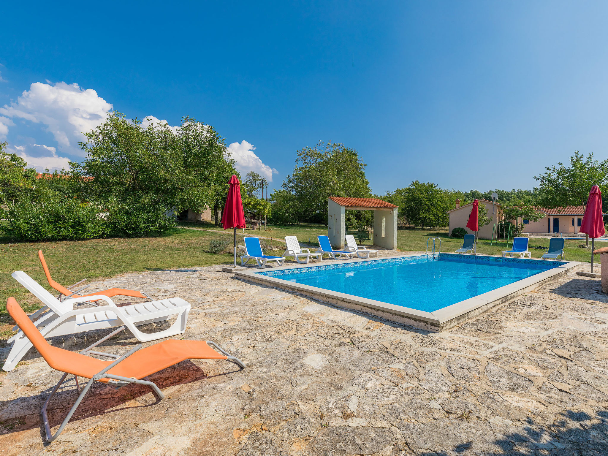 Foto 33 - Casa de 4 quartos em Žminj com piscina privada e vistas do mar