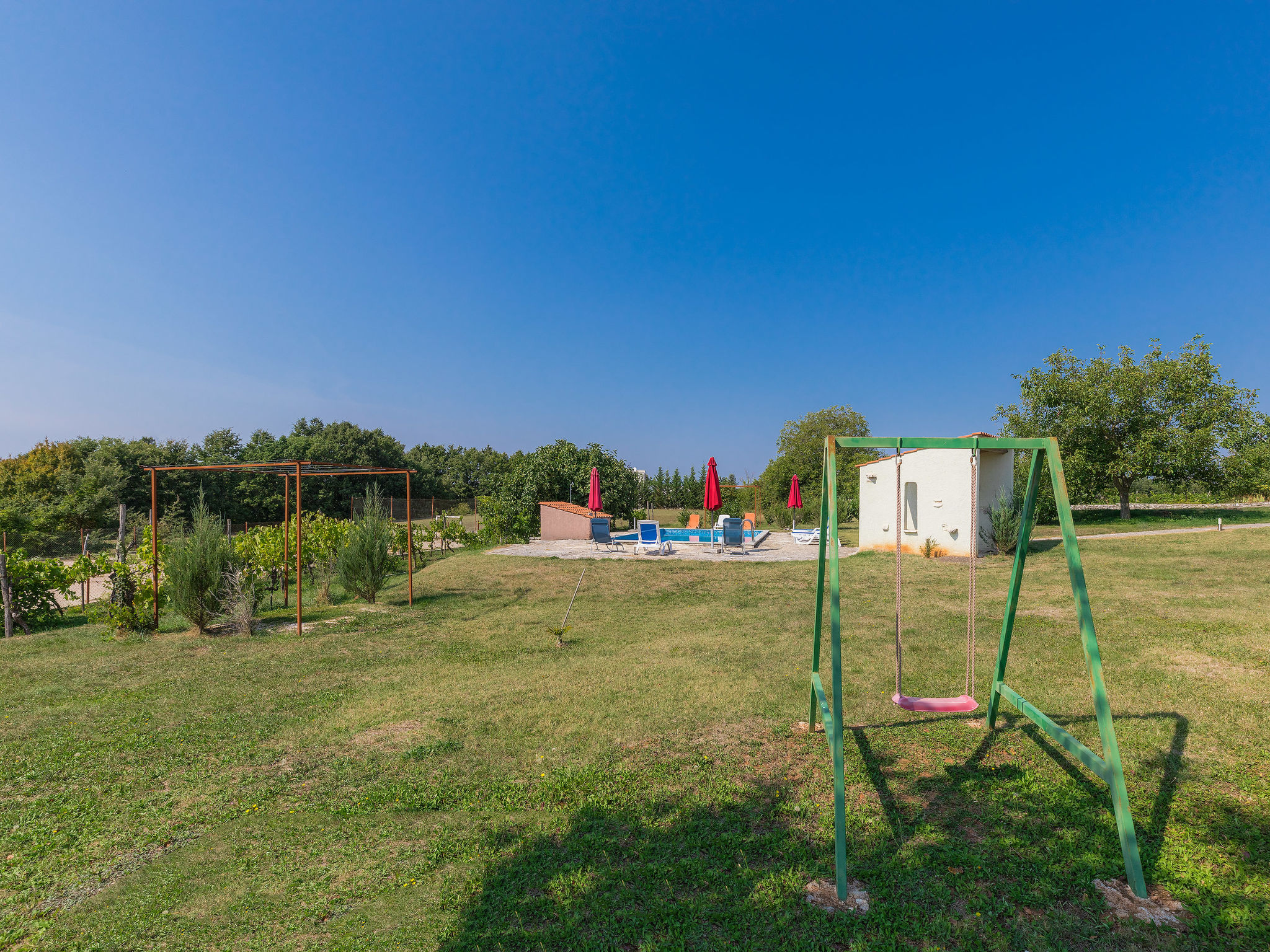 Foto 40 - Casa de 4 habitaciones en Žminj con piscina privada y jardín