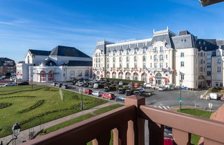 Foto 2 - Apartamento de 2 habitaciones en Cabourg con vistas al mar