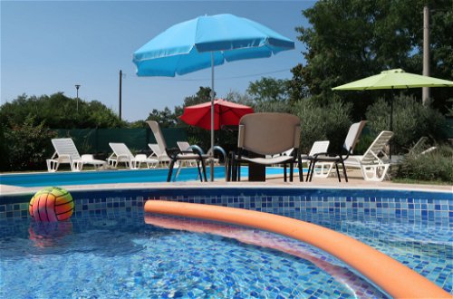 Foto 6 - Casa con 6 camere da letto a Sveta Nedelja con piscina privata e vista mare