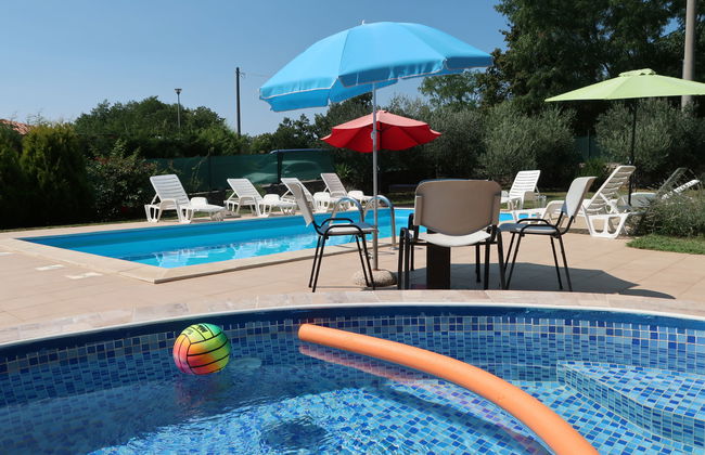 Casa de 8 quartos em Sveta Nedelja com piscina privada e jardim - Foto 11