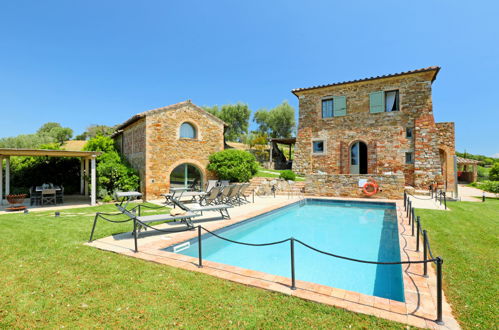 Foto 4 - Casa de 4 habitaciones en Magione con piscina privada y vistas a la montaña