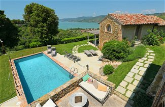 Foto 1 - Casa de 4 habitaciones en Magione con piscina privada y vistas a la montaña