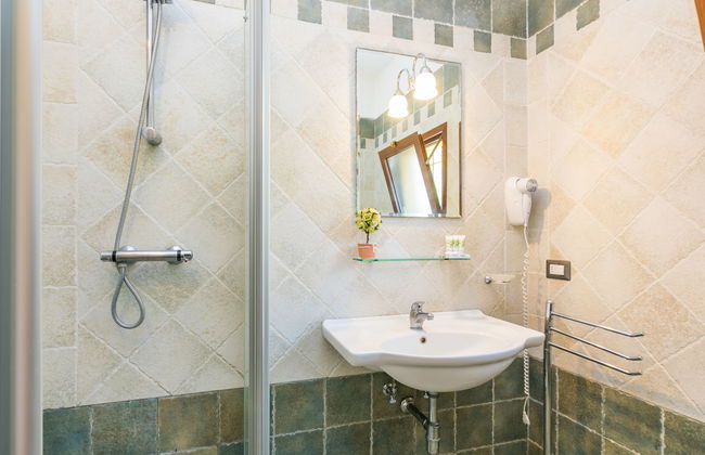 Apartamento de 3 quartos em Capraia e Limite com piscina e jardim - Foto 42