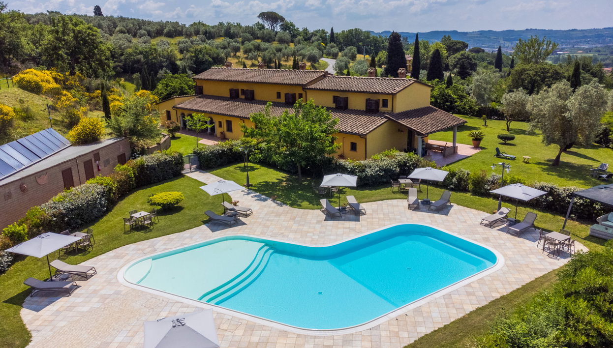 Appartement de 3 chambres à Capraia e Limite avec piscine et jardin - Photo 1