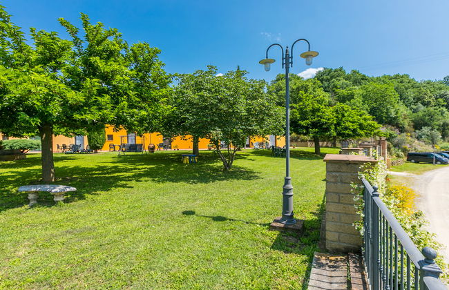 Apartamento de 3 quartos em Capraia e Limite com piscina e jardim - Foto 52