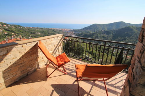 Foto 4 - Appartamento con 3 camere da letto a Leivi con terrazza e vista mare