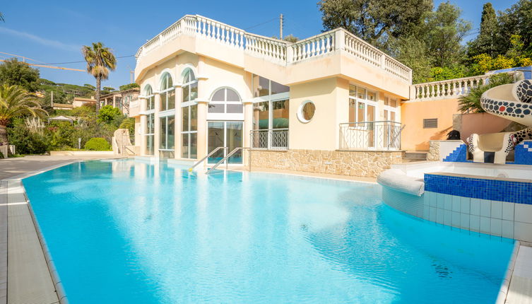 Photo 1 - Appartement de 1 chambre à Sainte-Maxime avec piscine et jardin