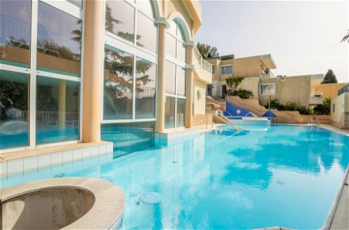 Foto 19 - Appartamento con 1 camera da letto a Sainte-Maxime con piscina e vista mare