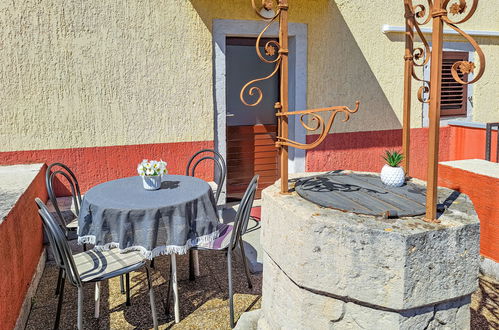 Photo 11 - Maison de 3 chambres à Poreč avec jardin et terrasse