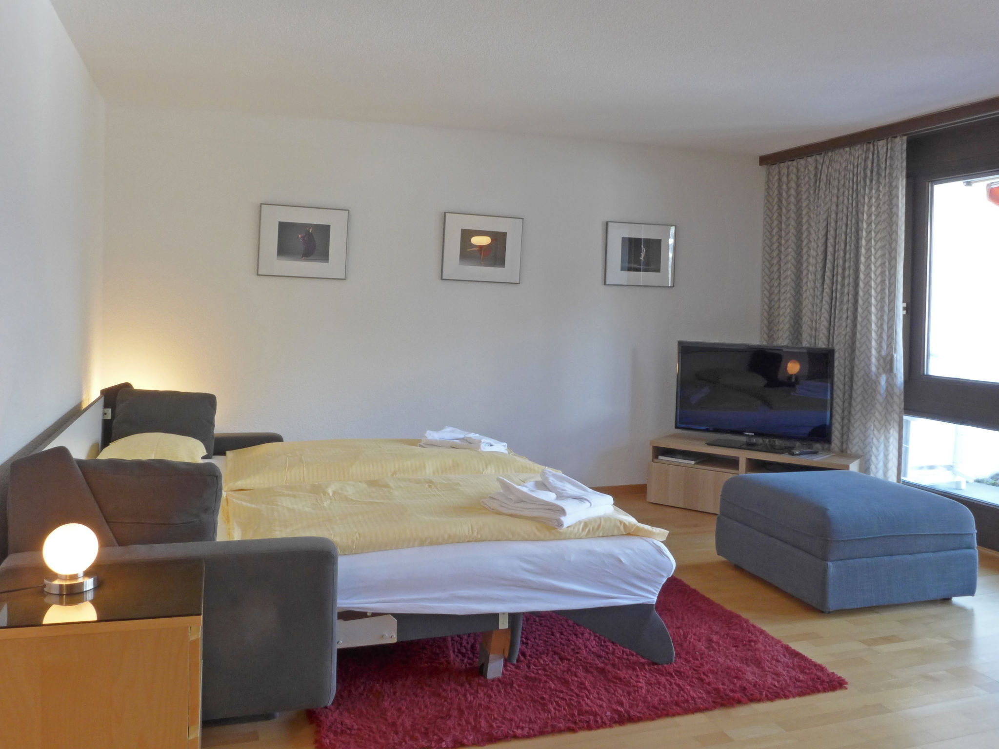 Photo 2 - Apartment in Lauterbrunnen with terrace and mountain view