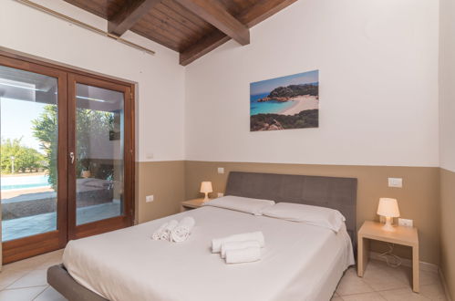 Foto 4 - Casa con 4 camere da letto a Trinità d'Agultu e Vignola con piscina privata e vista mare