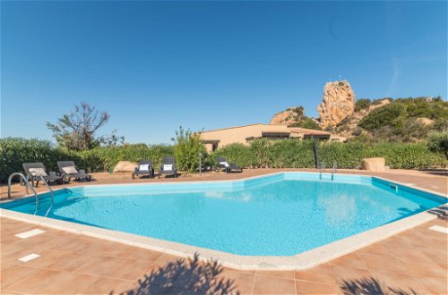 Foto 21 - Casa de 3 habitaciones en Trinità d'Agultu e Vignola con piscina y vistas al mar