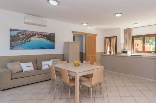 Foto 6 - Casa con 3 camere da letto a Trinità d'Agultu e Vignola con piscina e vista mare