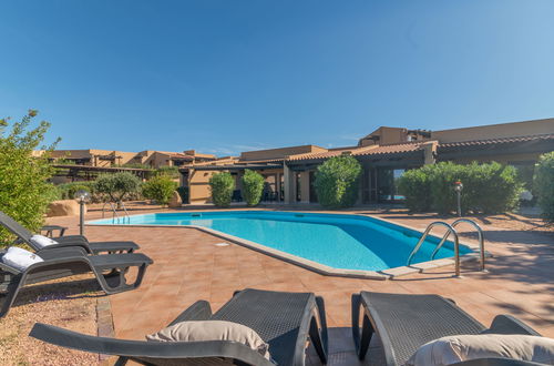 Photo 2 - Maison de 3 chambres à Trinità d'Agultu e Vignola avec piscine et jardin