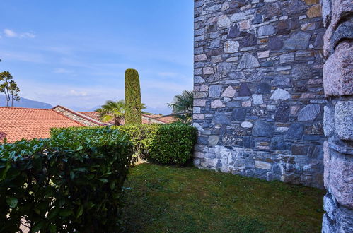 Foto 19 - Appartamento con 2 camere da letto a Porto Valtravaglia con piscina e vista sulle montagne