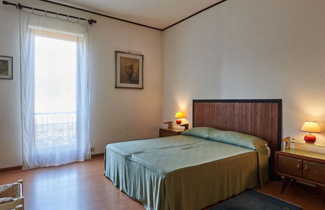 Apartamento de 3 quartos em Porto Valtravaglia com piscina e jardim - Foto 10