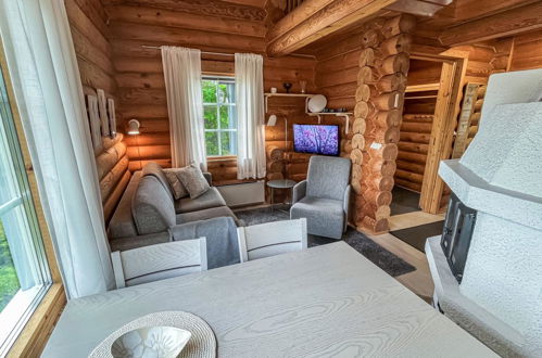 Foto 3 - Casa de 1 habitación en Kuusamo con sauna y vistas a la montaña