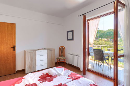 Foto 10 - Apartamento de 1 habitación en Umag con terraza y vistas al mar