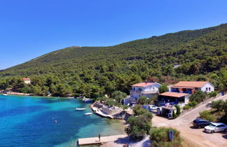 Foto 1 - Apartamento de 2 habitaciones en Sibenik con vistas al mar