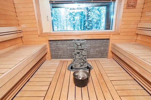 Foto 14 - Casa de 4 quartos em Kuusamo com sauna e vista para a montanha